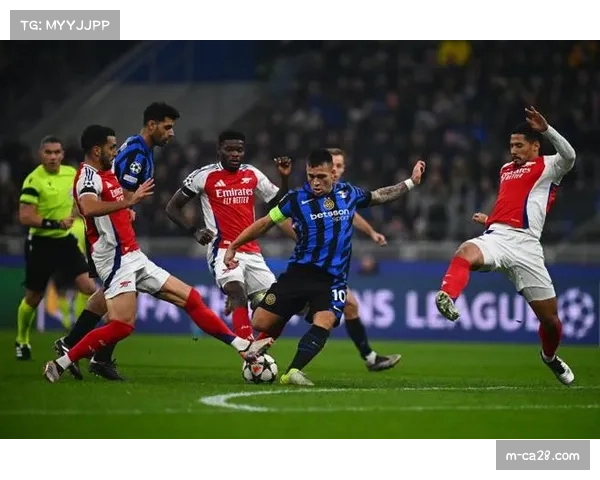 欧冠战报：国际米兰1-0小胜多特蒙德，全场唯一进球来自第78分钟的反击